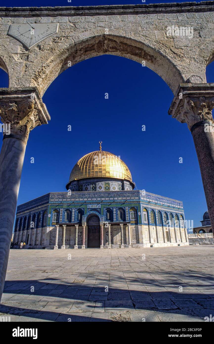 Israel, Jerusalem Old City, Dome of the Rock on Haram esh Sharif (Temple Mount) Stock Photo