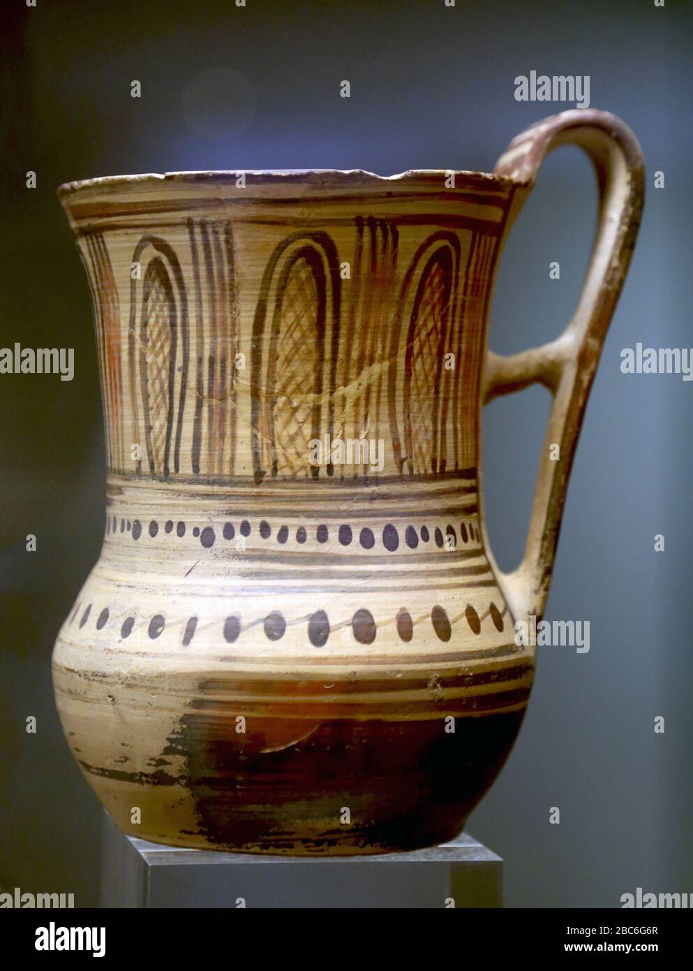 Vase in the geometric style (Olpai). Greek Culture, 7 century BC. Painted and varnished. Greek workshop, Archaeological Museum Barcelona. Stock Photo