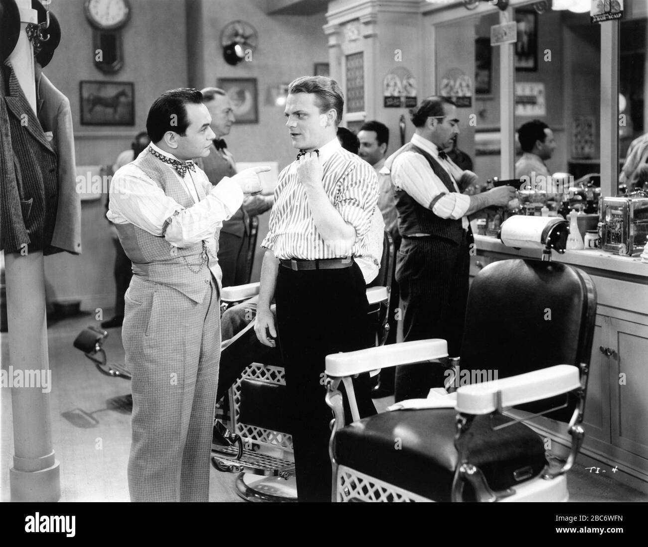 EDWARD G. ROBINSON JAMES CAGNEY and MAURICE BLACK in SMART MONEY 1931 director ALFRED E. GREEN screen story and dialogue Kubec Glasmon and John Bright Warner Bros. Stock Photo