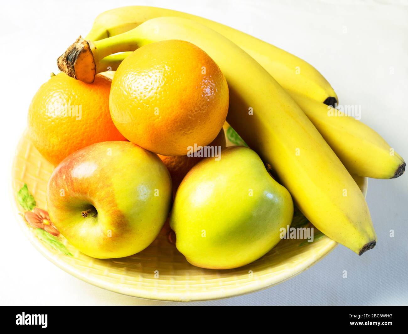 Apples in a dish hires stock photography and images Alamy