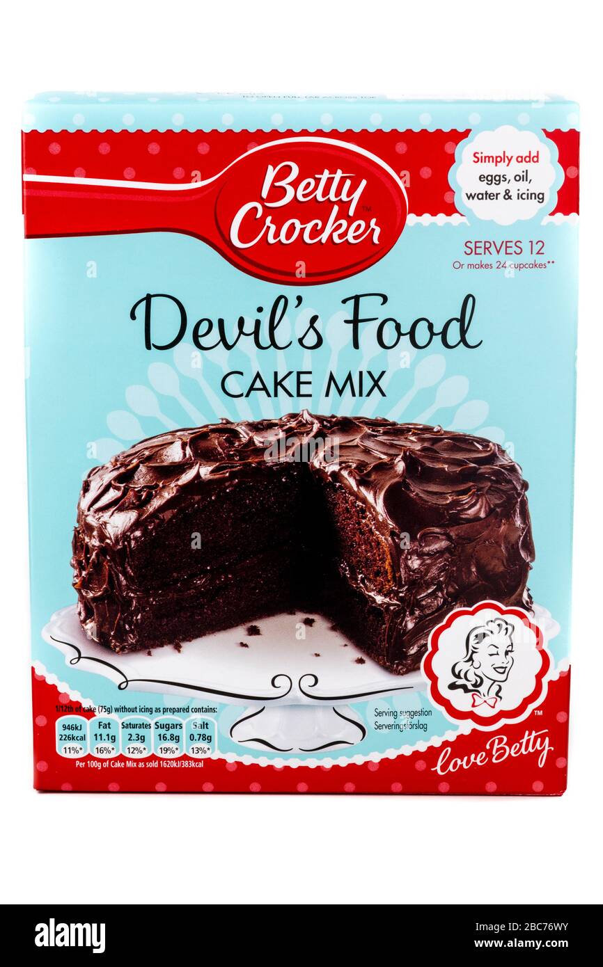 Betty Crocker devils food cake mix, Betty Crocker, devils food cake mix, cake mix, brand, logo, box, boxed, White background, copy space, isolated, Stock Photo