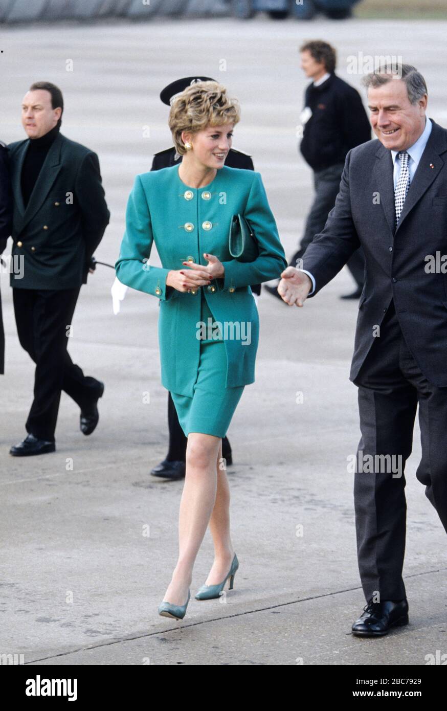 HRH Diana, Princess of Wales, Princess Diana at Paris airport during her Royal tour of France November 1988. Stock Photo