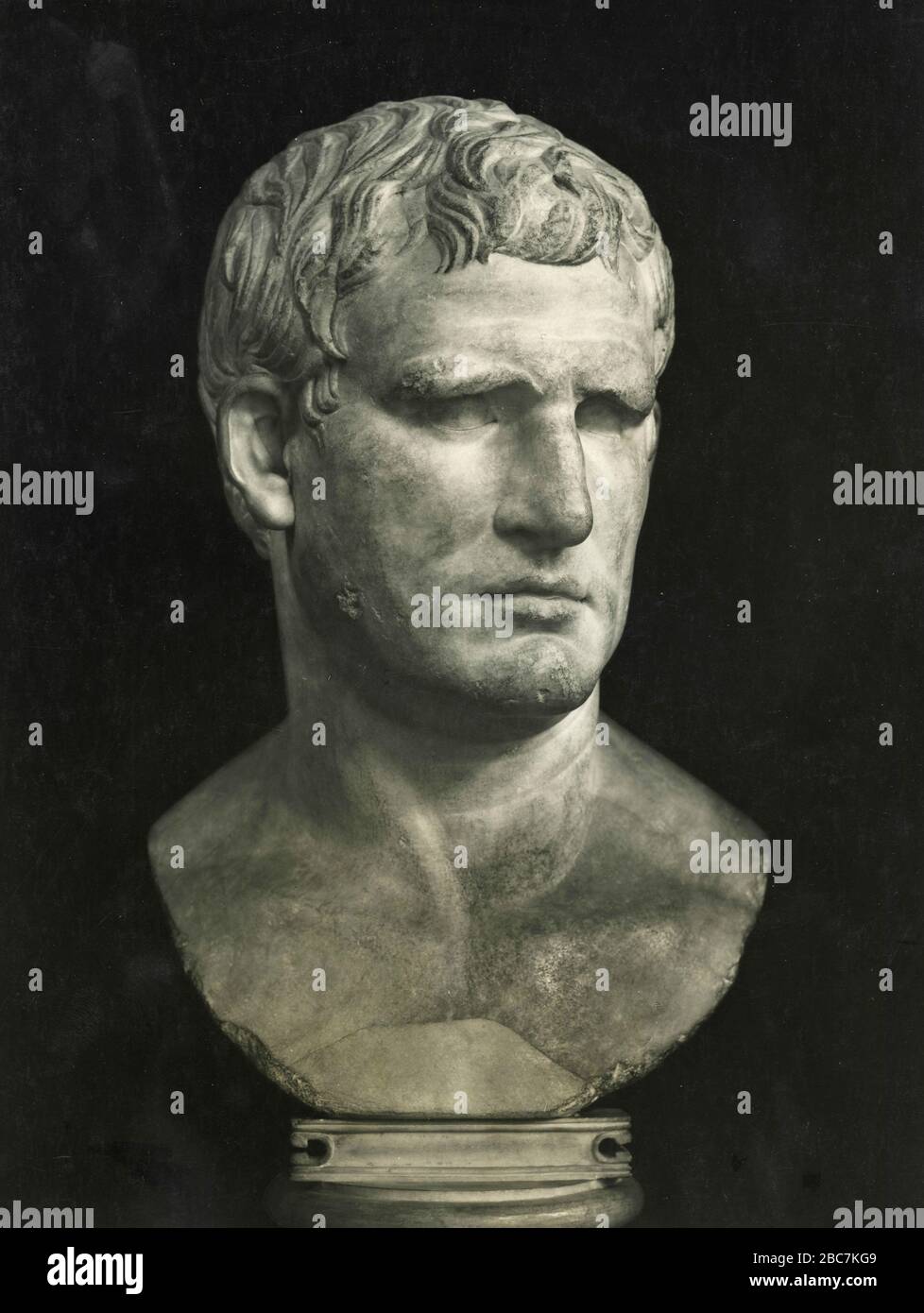 Head of Agrippa, marble sculpture from Gabli, Louvre Museum, Paris, France 1920s Stock Photo Alamy