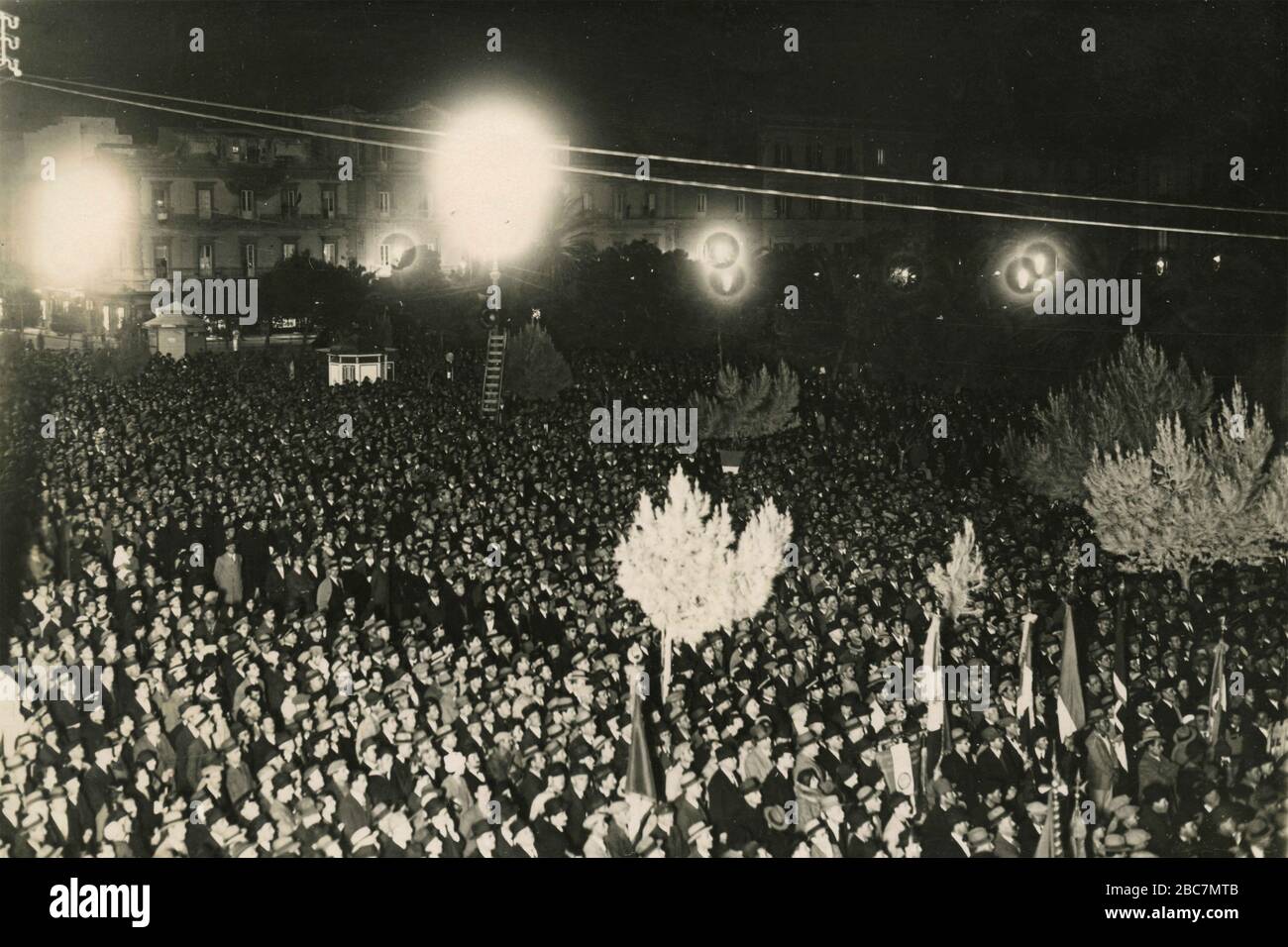 Crowd gathered for the Referendum of 1934, Rome, Italy Stock Photo