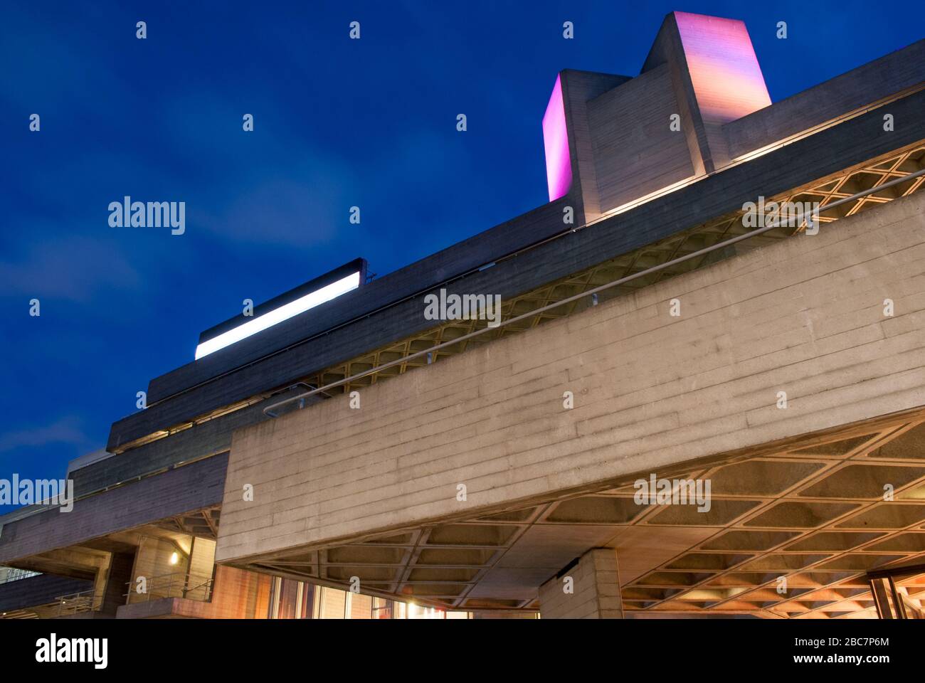 Royal National Theatre Denys Lasdun Reinforced Concrete South Bank ...