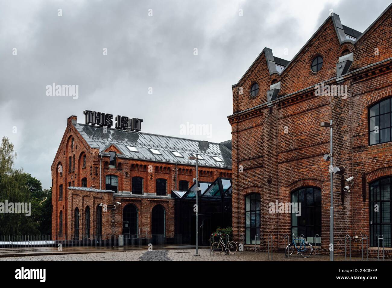 Oslo national academy of the arts hires stock photography and images