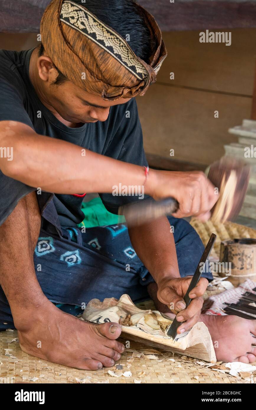 Semiz qiz bilan porno Porno ona qizini olib ketish