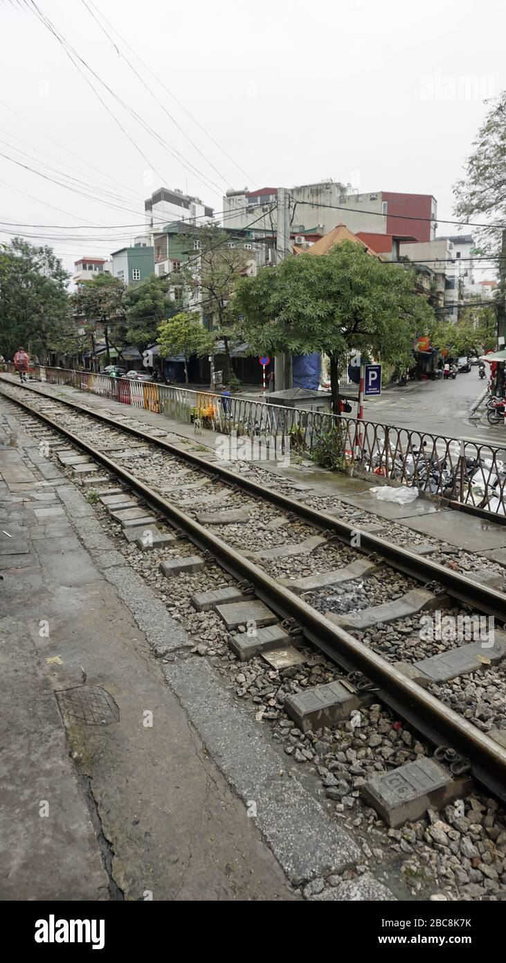 rusty railroad tracks in hanois famous train street Stock Photo Alamy