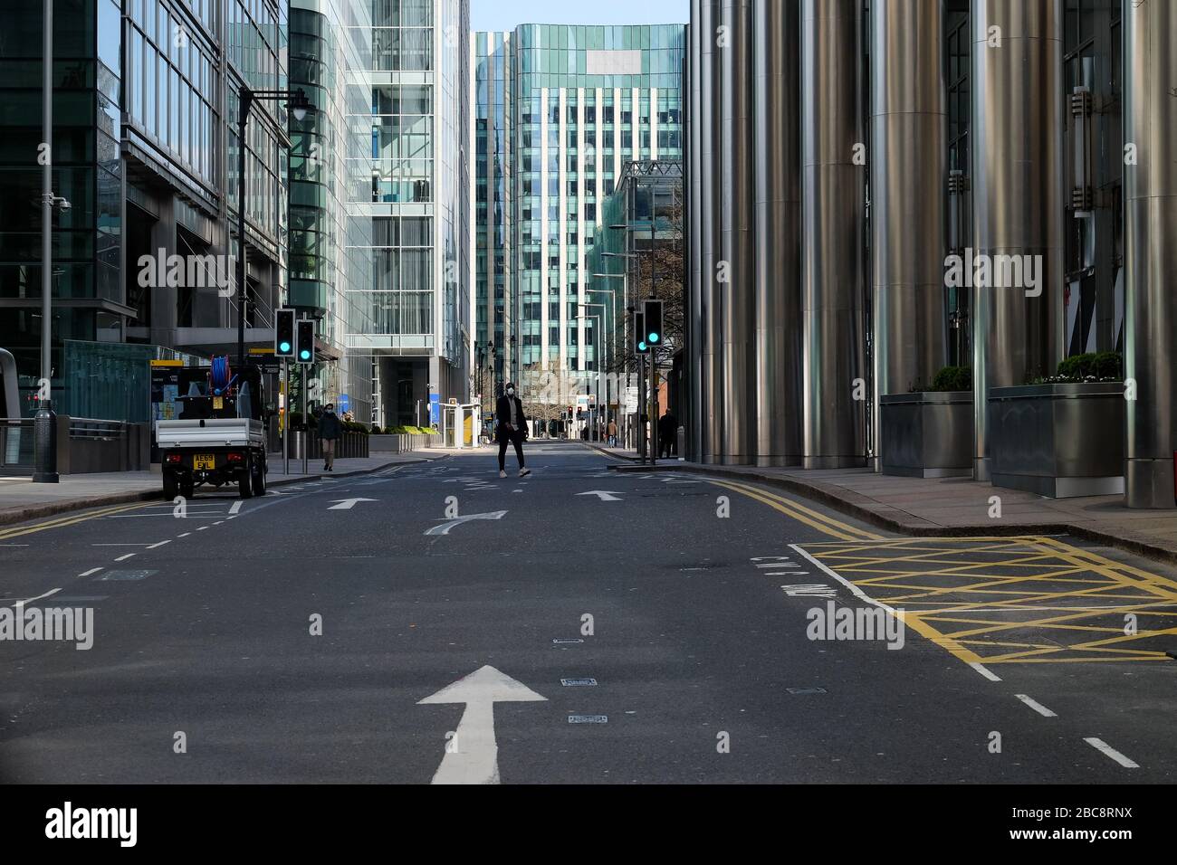 London UK 03 April 2020, Abandoned City in lockdown social distancing at Canary Wharf on a sunny Friday afternoon Credit: Michelle Sadgrove/Alamy Live News Stock Photo