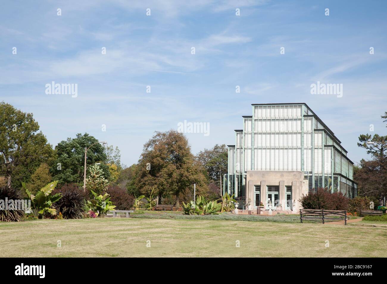 Historic Forest Park greenhouse called the Jewel Box Stock Photo Alamy