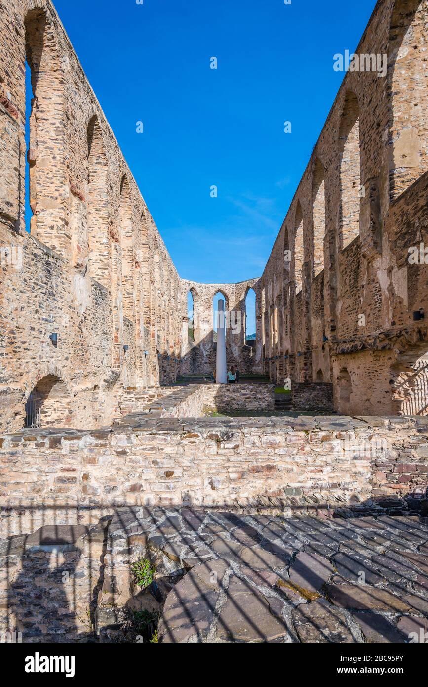 Augustiner-Chorfrauen-Stift Stuben across from Bremm, on the Moselle, monastery and Nikolauskirche housed a women's convent, the ruin is practically o Stock Photo