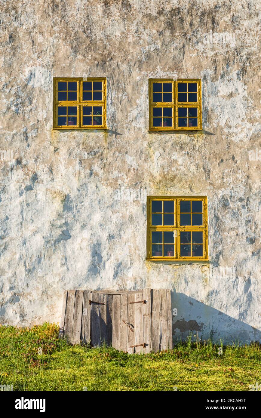 18th century farm house hi-res stock photography and images - Alamy