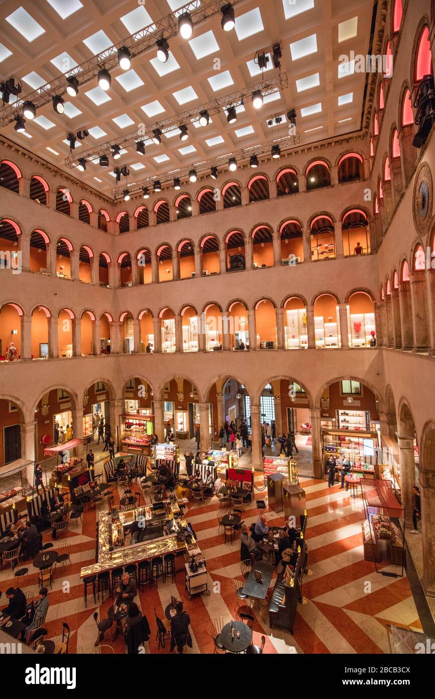 Venice, modern department store, Fondaco dei Tedeschi, interior view
