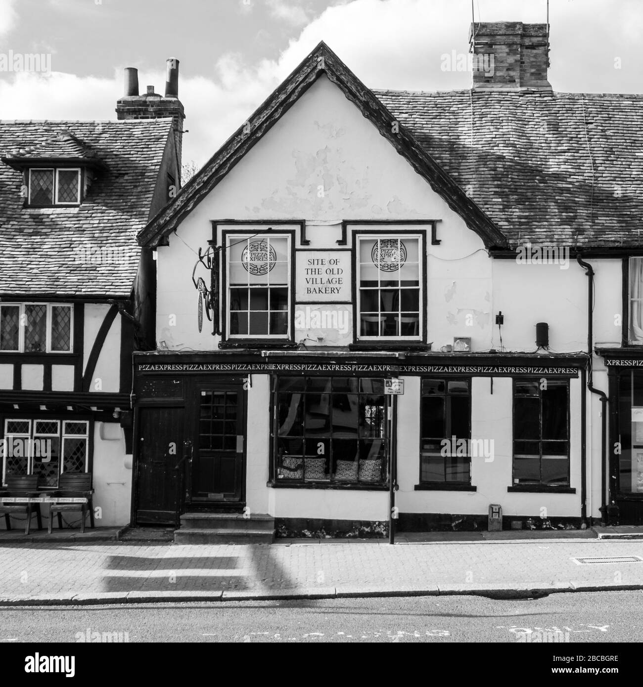Pinner london Black and White Stock Photos & Images Alamy