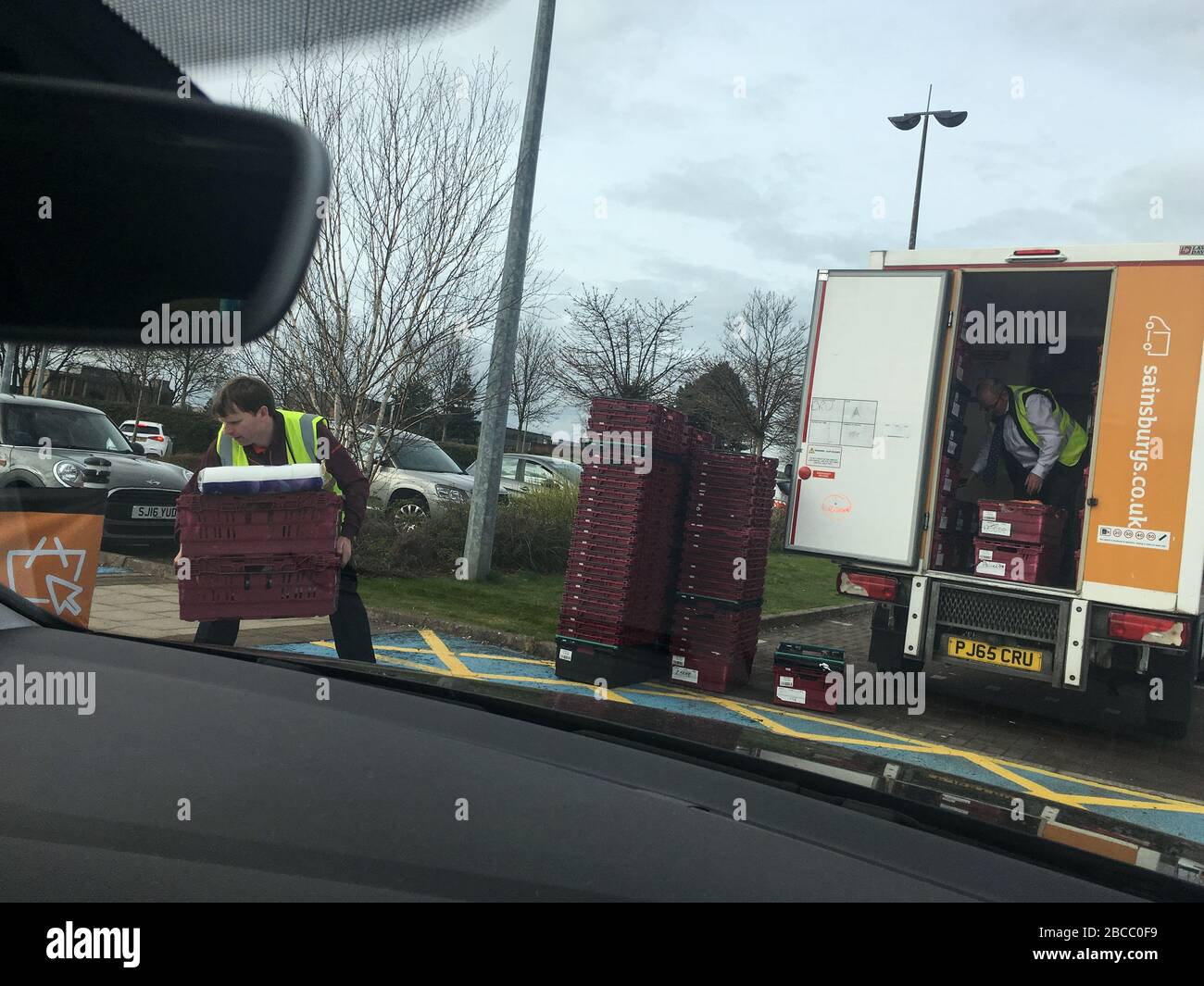 Sainsburys click and collect hires stock photography and images Alamy
