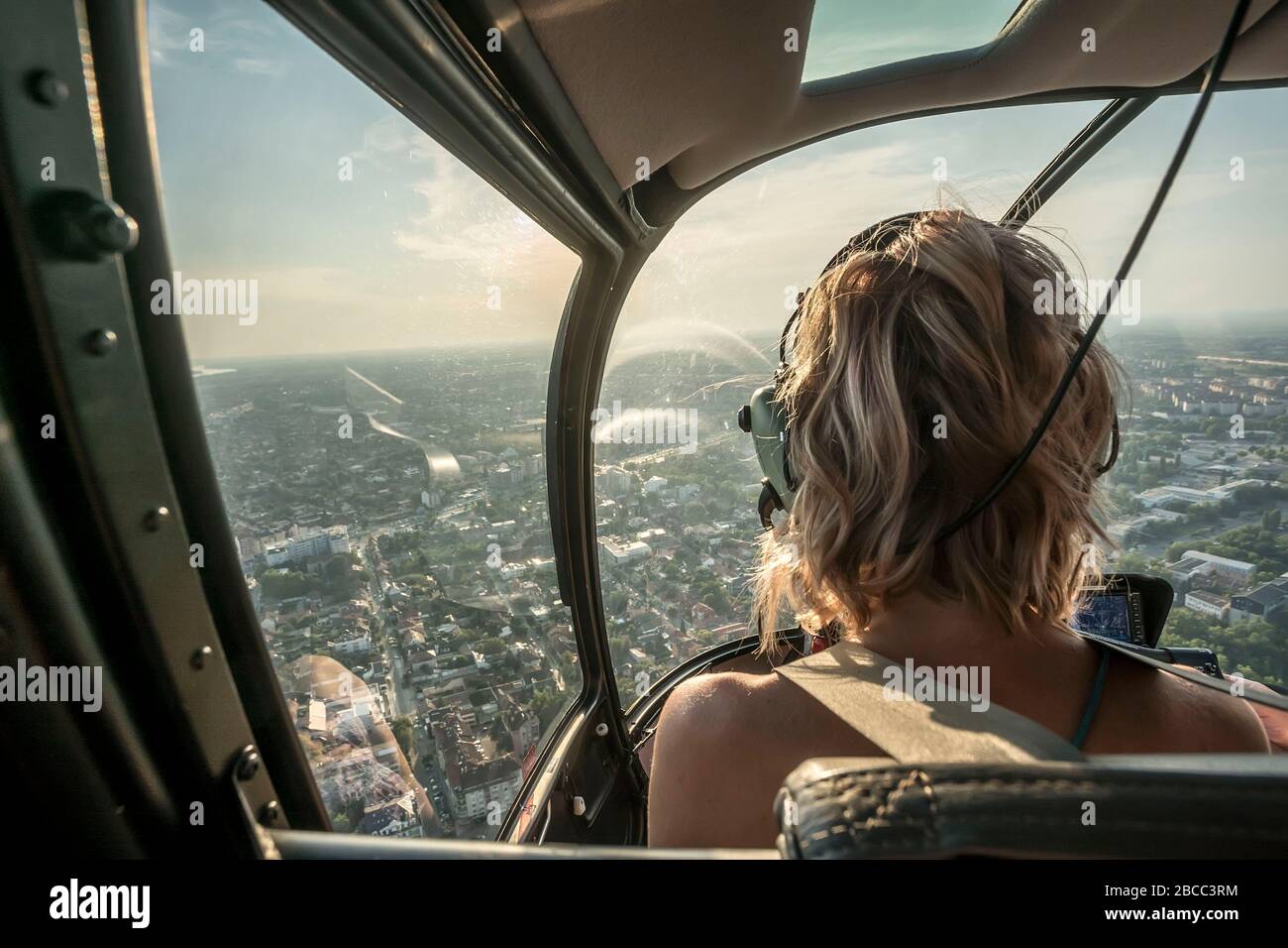 Woman cockpit pilot passenger hi-res stock photography and images - Alamy