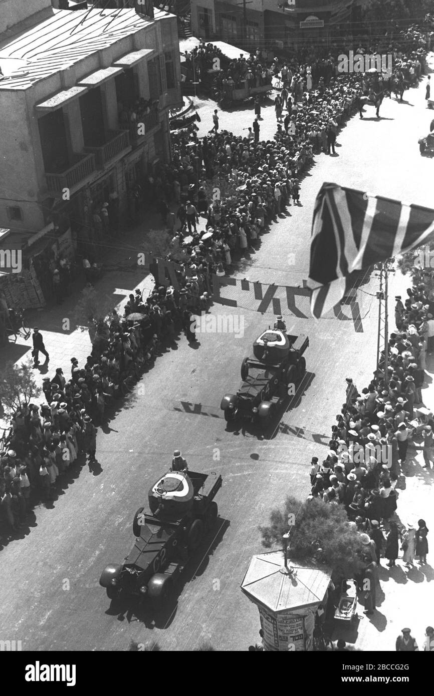 Silver Jubilee King George Black And White Stock Photos Images Alamy