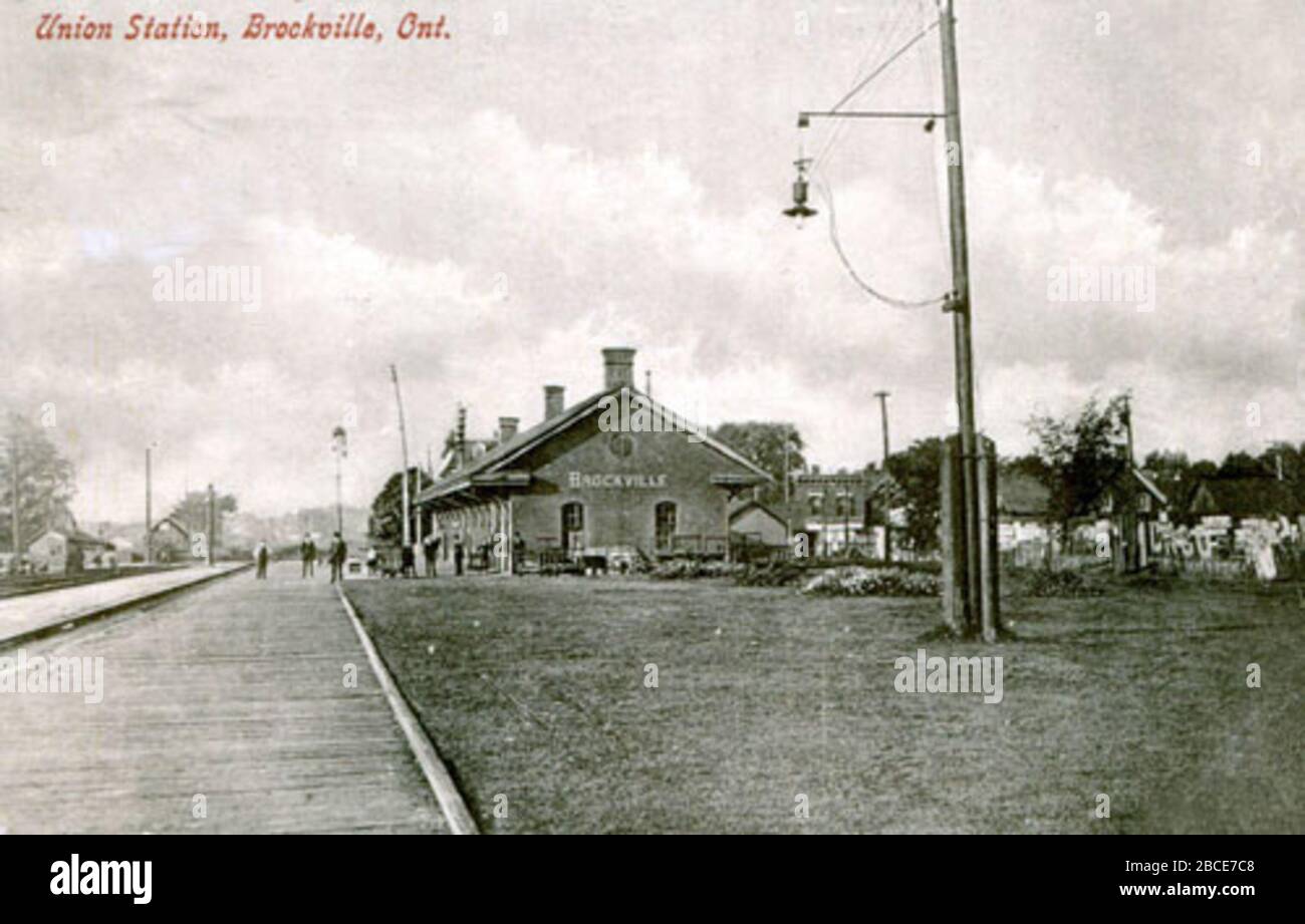 'English: Postcard of the station from 1911.; circa 1911 date QS:P,+1911-00-00T00:00:00Z/9,P1480,Q5727902; http://www.canada-rail.com/ontario/b2/brockville.html#.Wa3dX1GVtAg; Publisher: Pugh Manufacturing, Toronto; ' Stock Photo