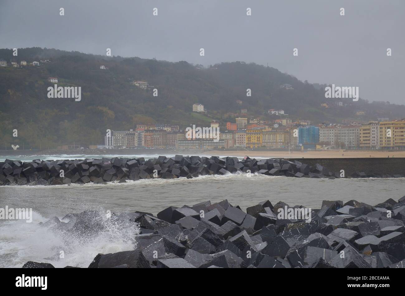 San SebastianDonostia im Baskenland, Spanien, an der Atlantik Küste Stock Photo Alamy