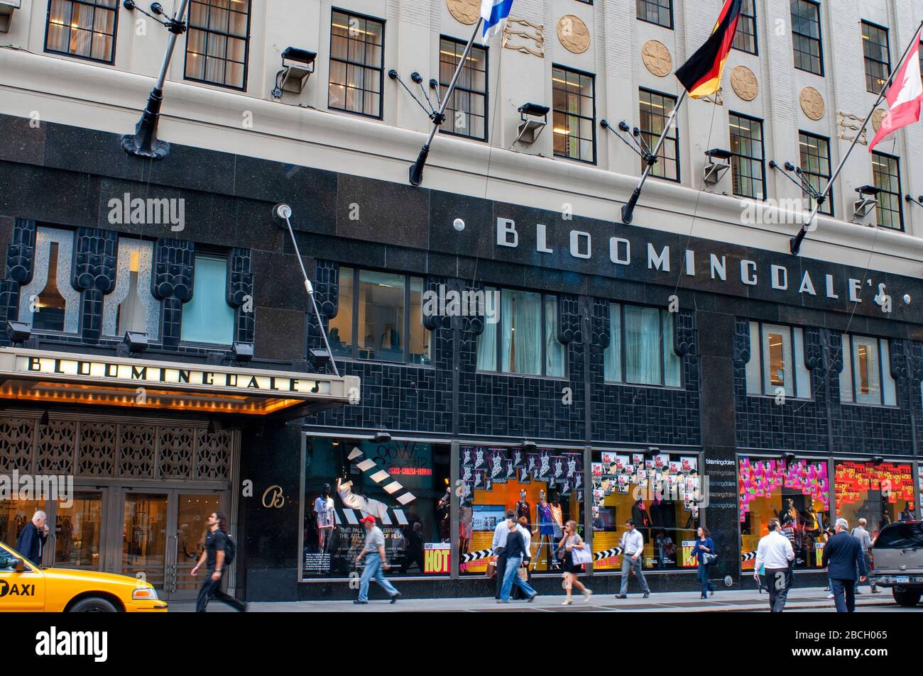The Bloomingdale's Store in New York City. 1000 3rd Avenue to 59th Street  and Lexington Avenue Stock Photo - Alamy