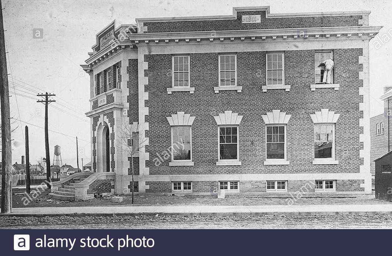 English City Of East Toronto Police Station Now The Main Street