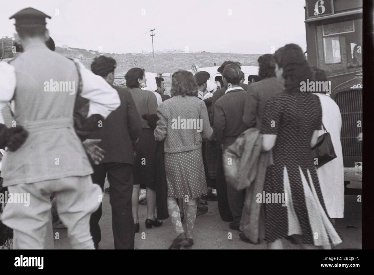 English Immigrants Being Transferred By Train From The Haifa Port To The Reception Camp At Atlit I U O U O I C O U U U O O U E U U O O I U O E I O I E U U O I I I U O U E