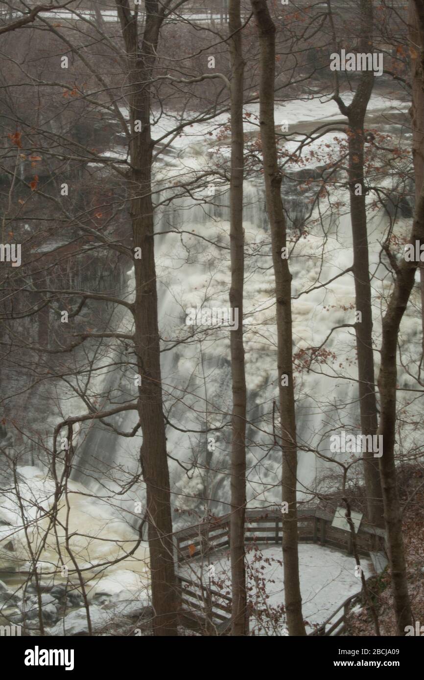 Brandywine falls trail hires stock photography and images Alamy