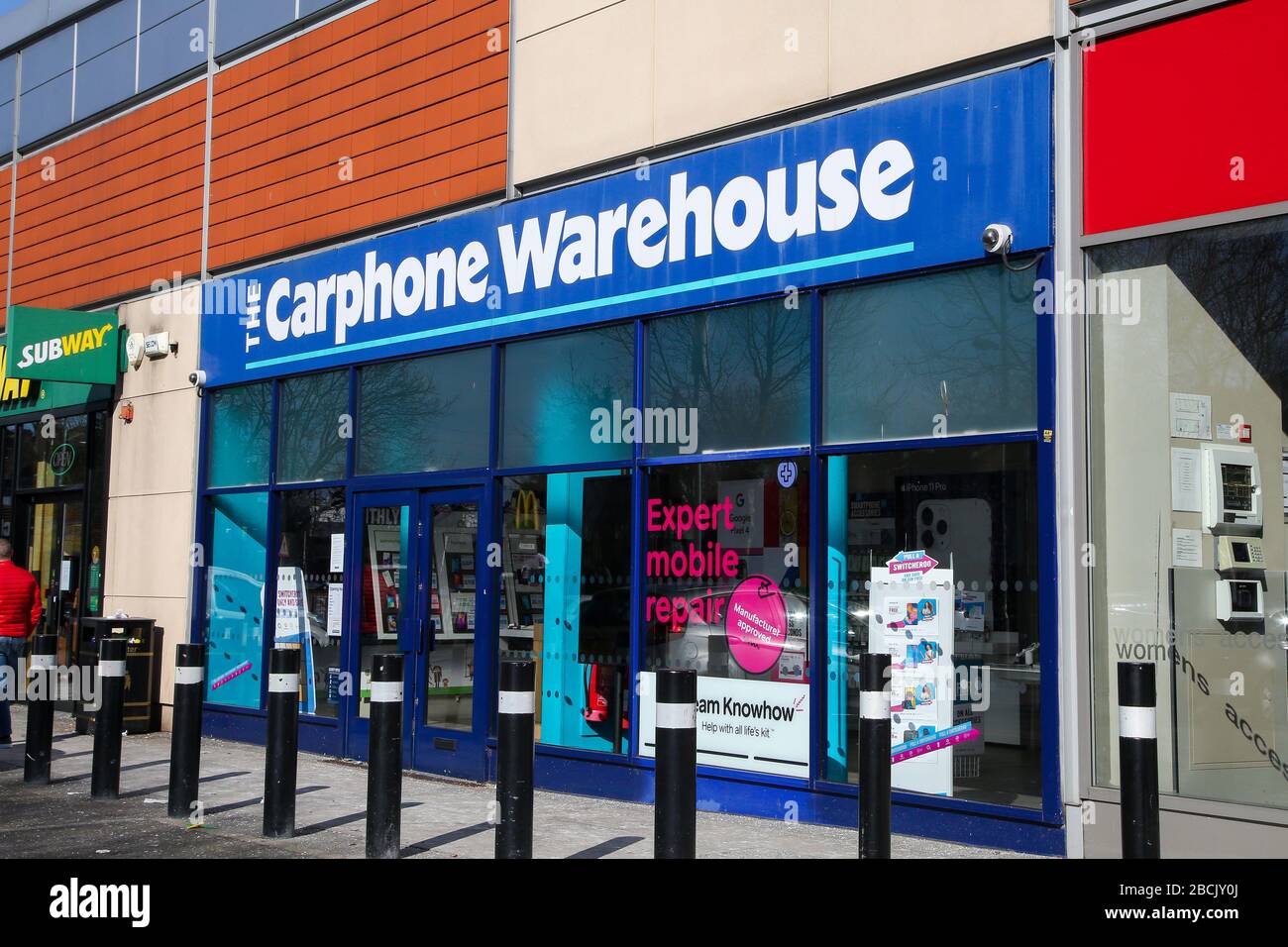 Carphone warehouse sign logo hi-res stock photography and images - Alamy
