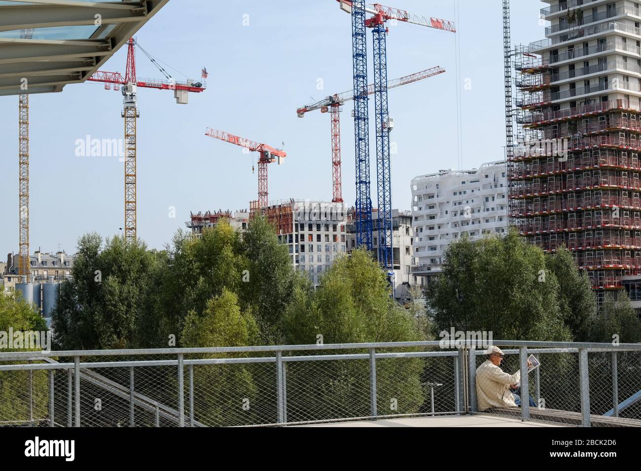 Martin Luther King park Paris 17, new buildings and construction site with hoists. Stock Photo