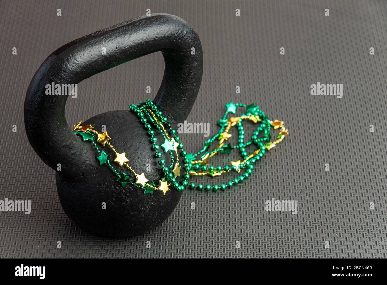 Iron beads hi-res stock photography and images - Alamy