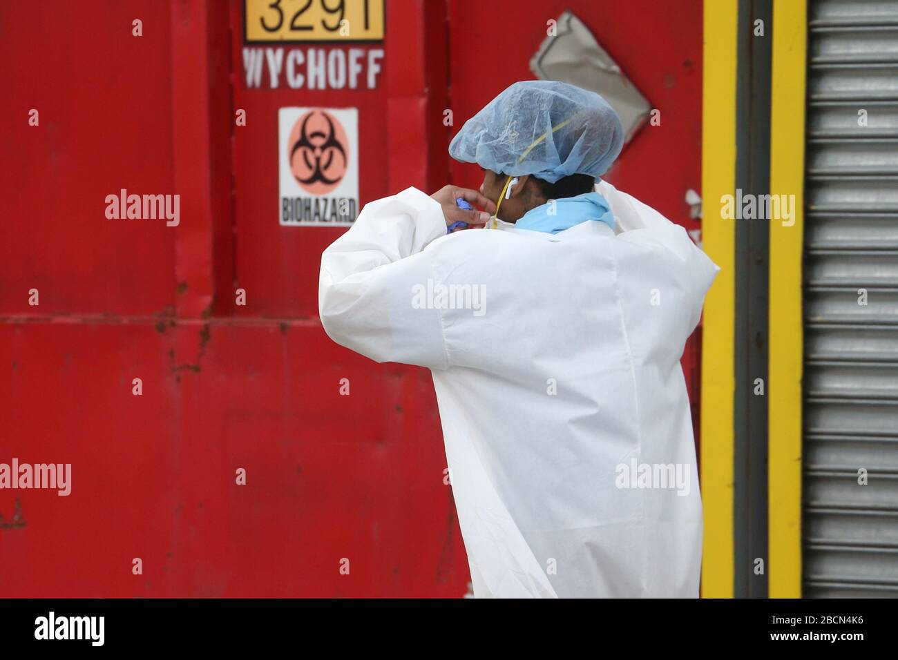 Biohazardous High Resolution Stock Photography and Images - Alamy