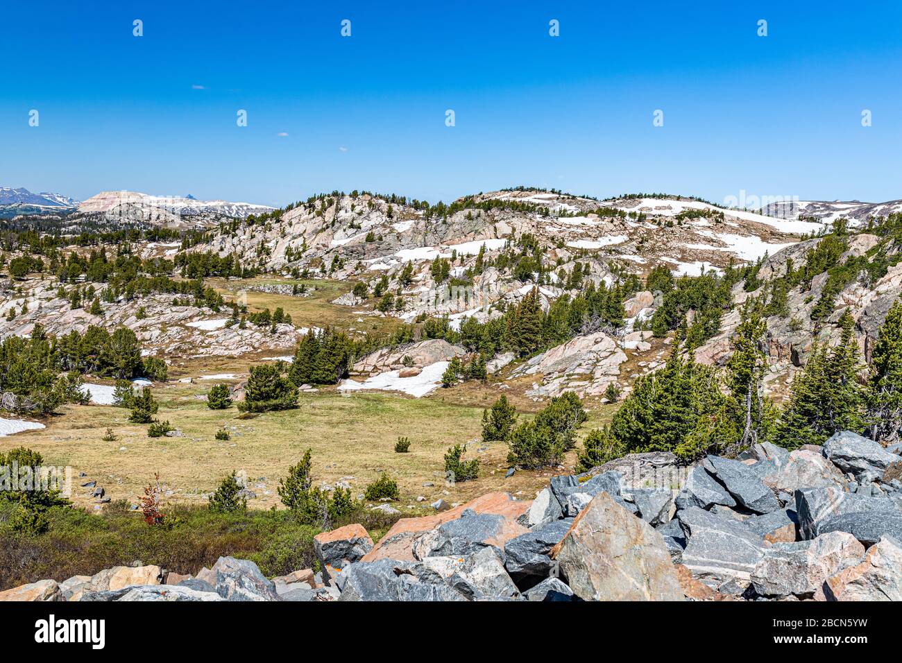 The Beartooth Highway is a section of U.S. Route 212 in Montana and Wyoming between Red Lodge and Yellowstone National Park known for its stunning vie Stock Photo