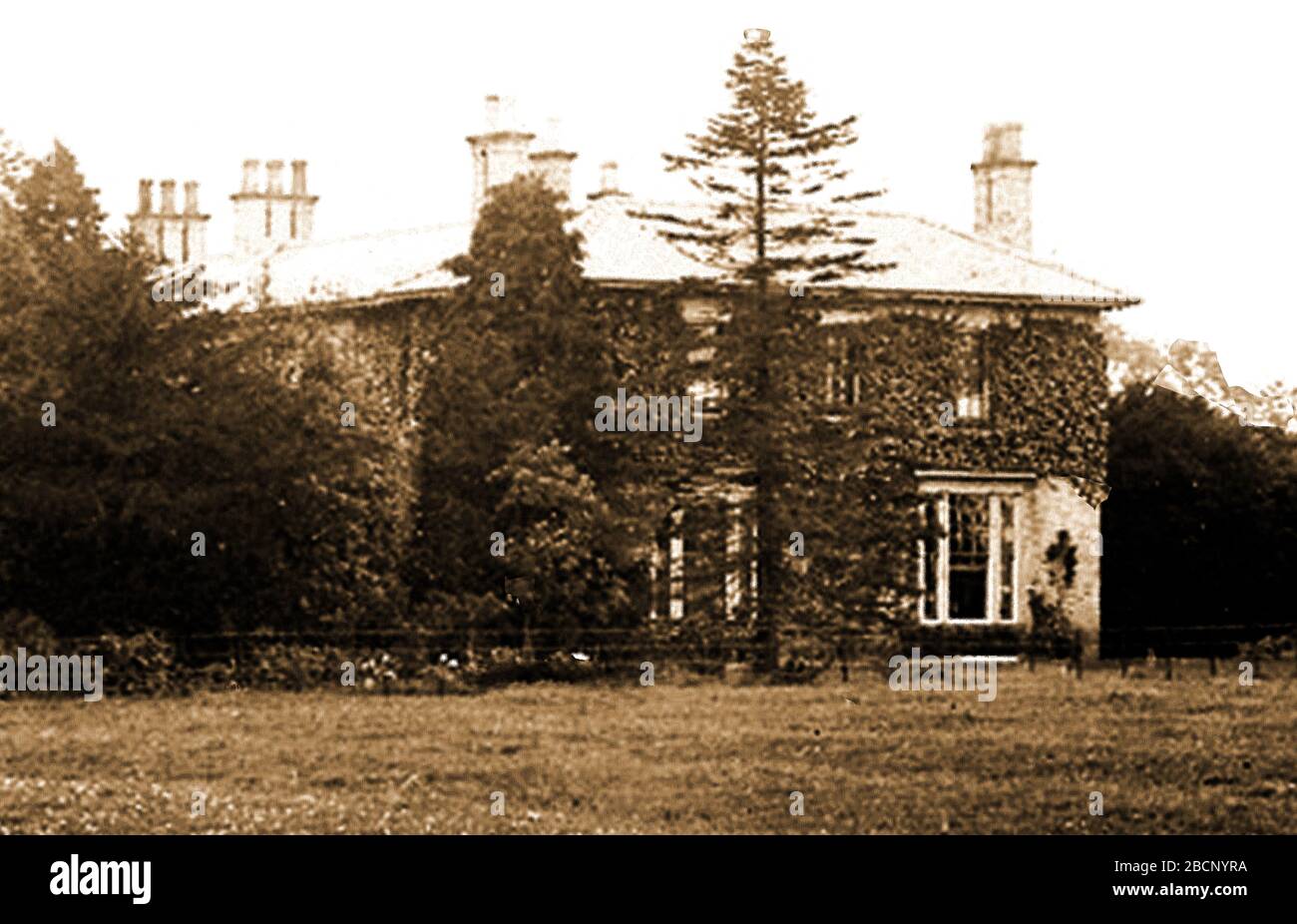 A rare of snapshot of The house at Riby Grove Lincolnshire, England (demolished 1935) - The country house,  stood in the village. In 1803 Marmaduke Tomline, owner of the Riby Grove, bequeathed the house and estate to George Pretyman, ( Bishop of Lincoln), on condition that he adopted the name Tomline. Pretyman accepted the inheritance and became George Pretyman-Tomline - Bishop Tomline was William Pitt’s tutor, secretary, confidant and future biographer Stock Photo