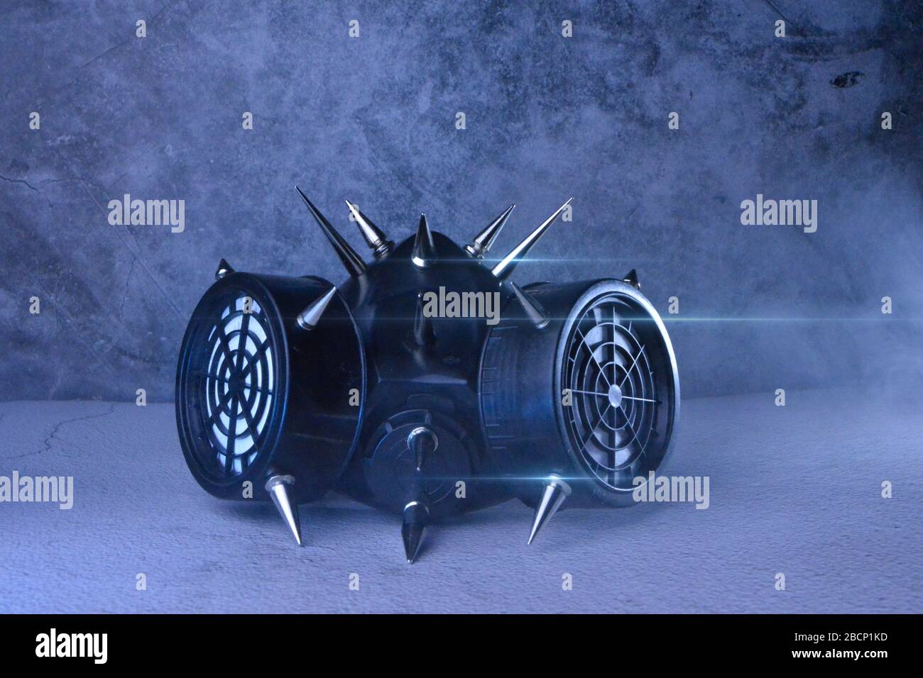 Vintage gas mask hi-res stock photography and images - Alamy