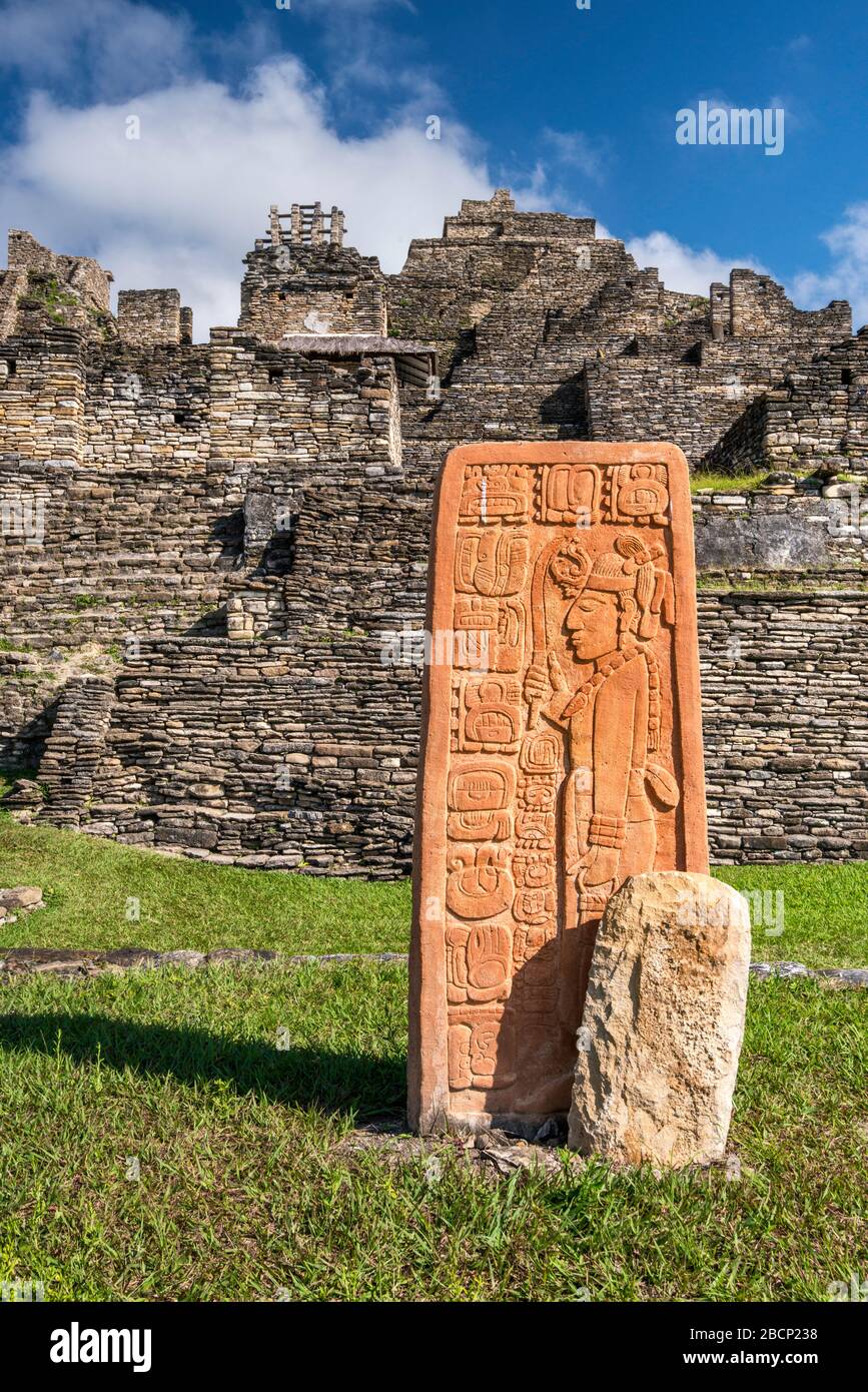 Replica mayan stela mayan ruins hires stock photography and images Alamy