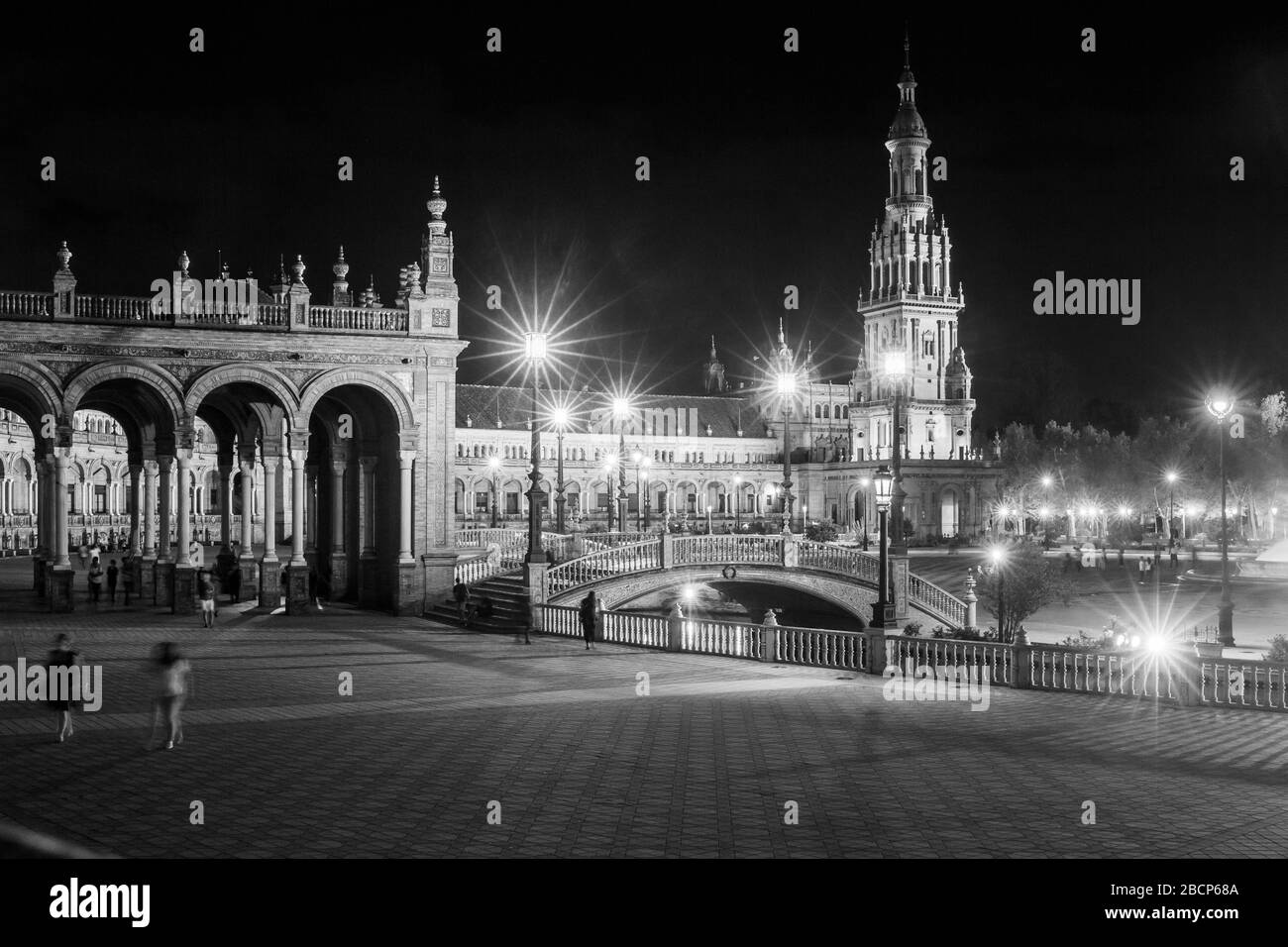 Seville night view Black and White Stock Photos & Images - Alamy