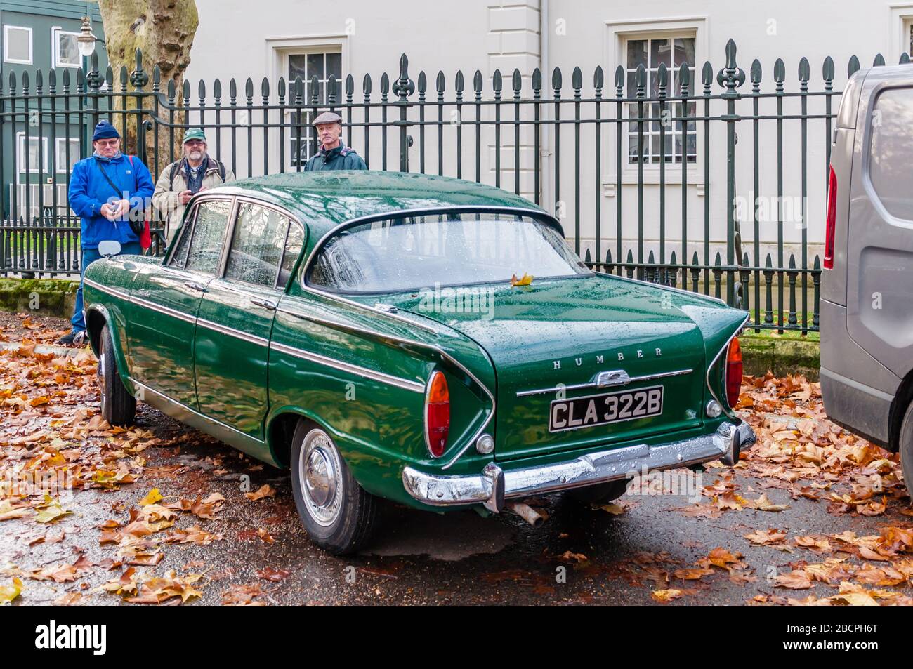 British classic cars, A classic Humber Sceptre at a vintage vehicle Stock  Photo - Alamy