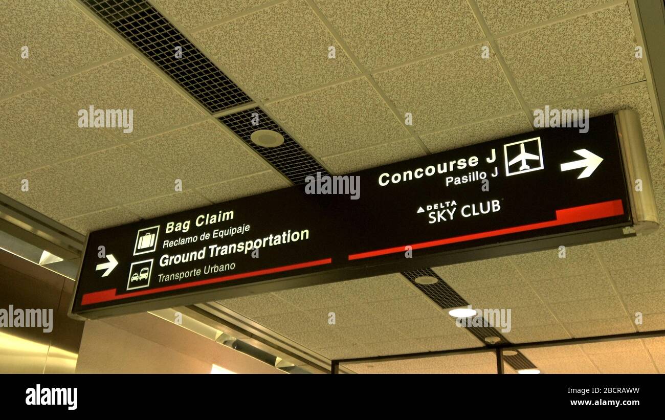 Direction planes hi-res stock photography and images - Alamy
