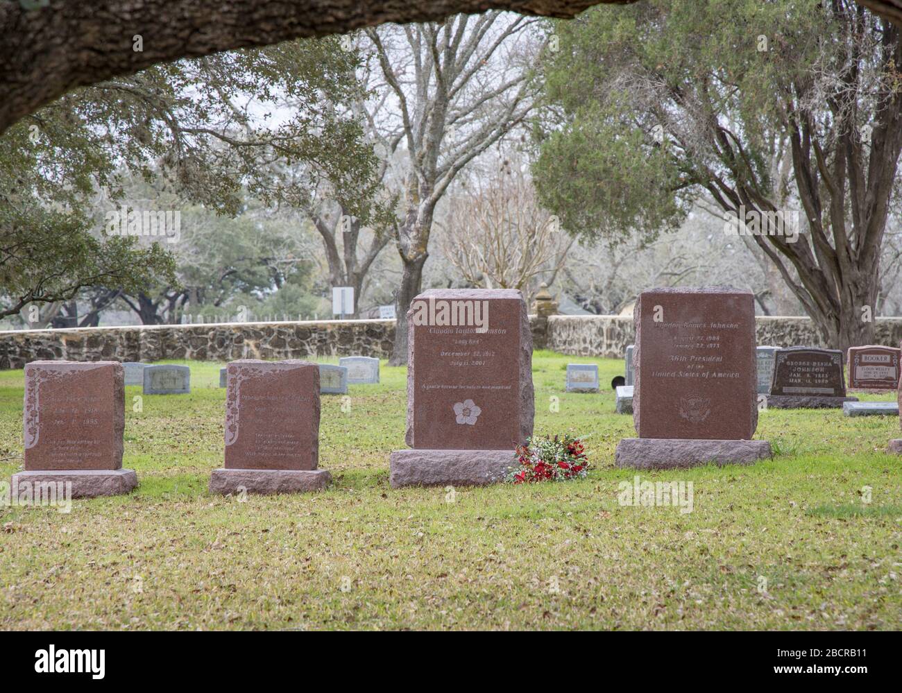 lyndon b johnson's grave at the national historic park and ranch