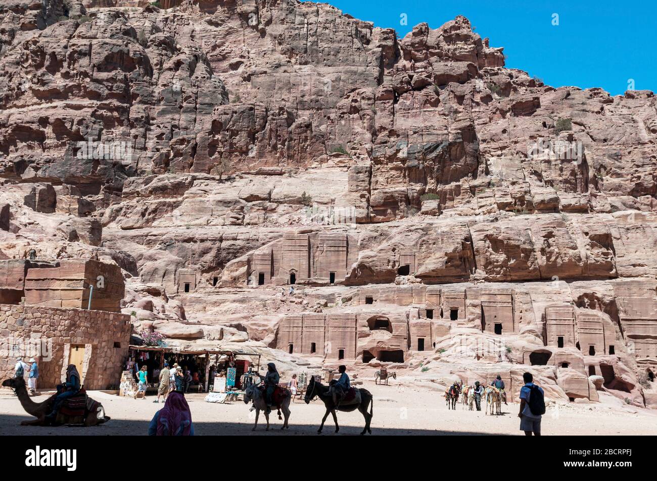 Ancient petra jordan hi-res stock photography and images - Alamy