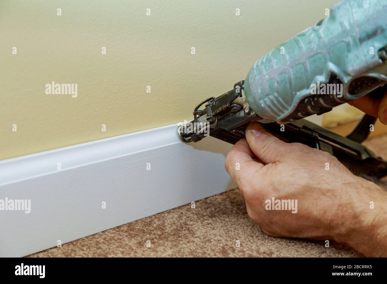 Moulding nail sale gun
