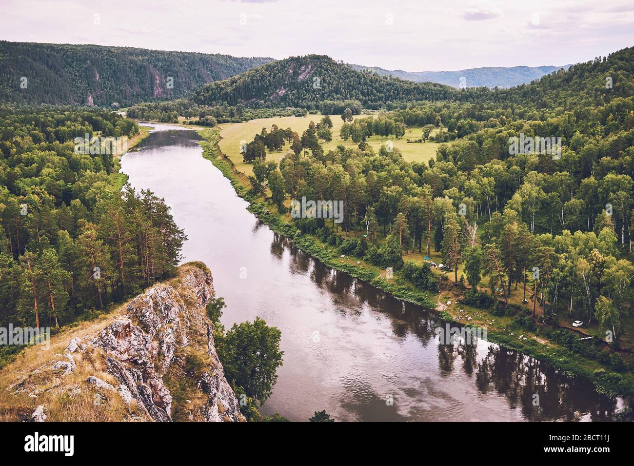 Beautiful natural scenery of river hi-res stock photography and images ...