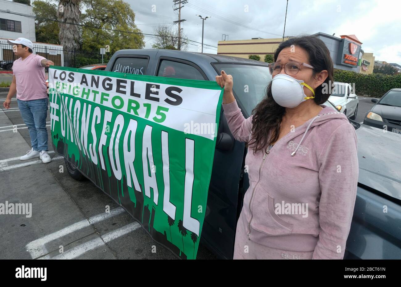 Los Angeles, California, USA. 5th Apr, 2020. Workers take part in a drive-thru ''strike'' at a McDonald's restaurant on Sunday, April 5, 2020 in Los Angeles. The workers are demanding a two-week quarantine period, with full pay for a co-worker who tested positive for COVID-19. Credit: Ringo Chiu/ZUMA Wire/Alamy Live News Stock Photo