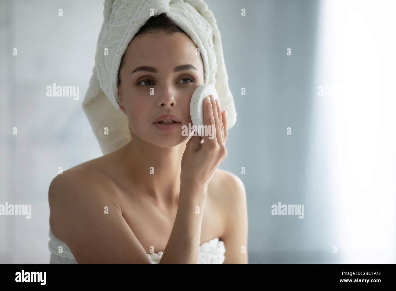 Woman body scrub bathroom hi-res stock photography and images - Alamy