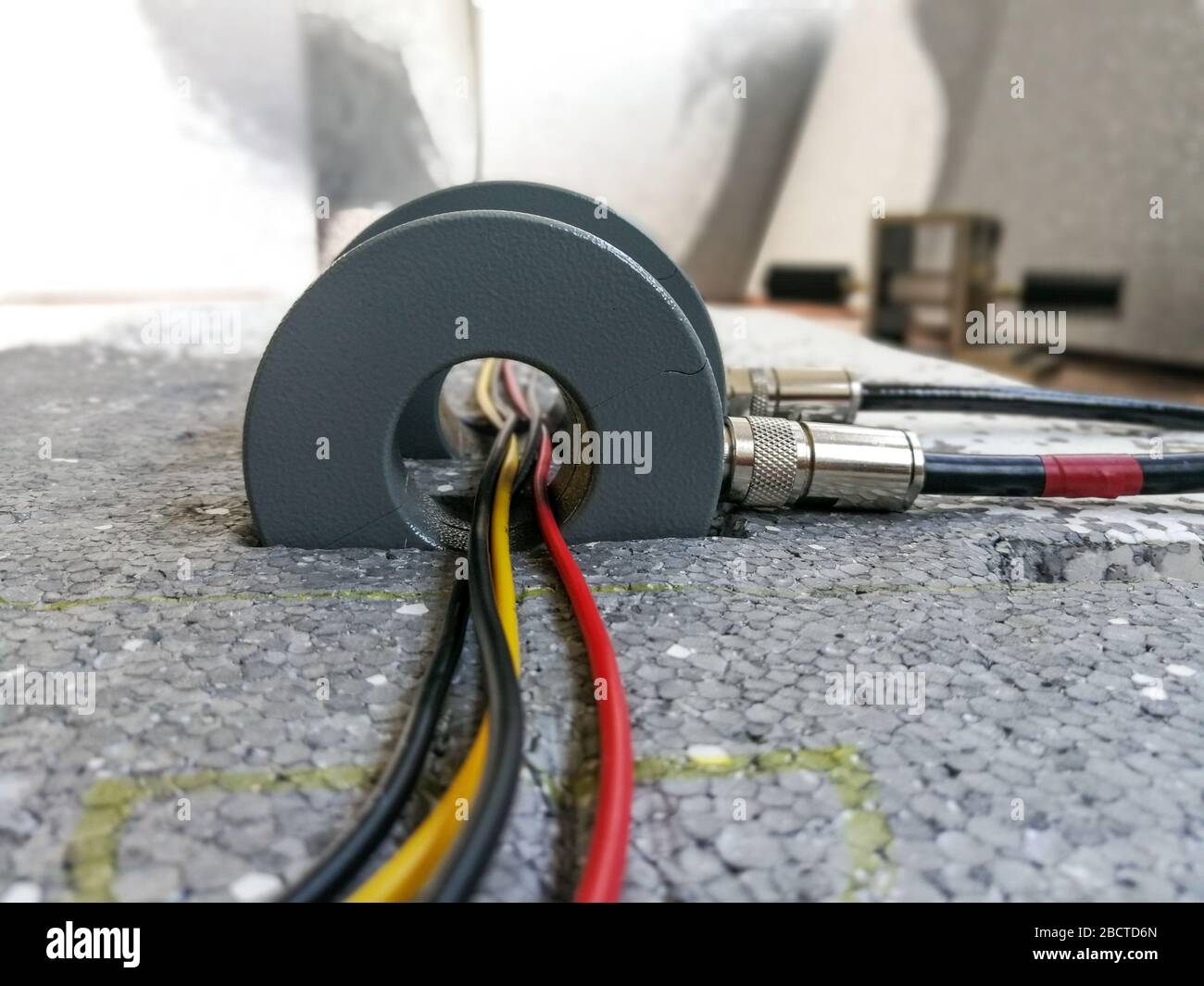 Bulk current injection test BCI for automotive