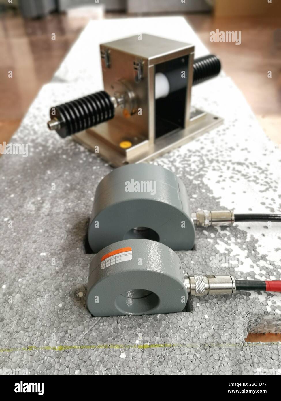 Bulk current injection test BCI for automotive