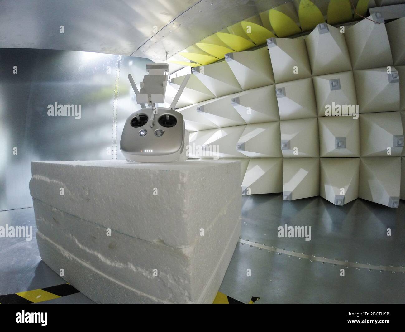 Electromagnetic interference testing hi-res stock photography and ...