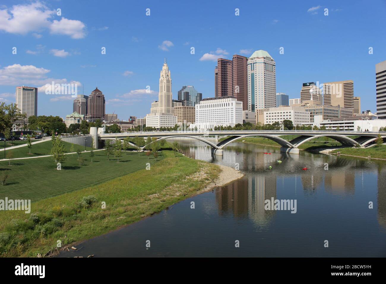 Alexander park Downtown Columbus Ohio green landscape with green trees