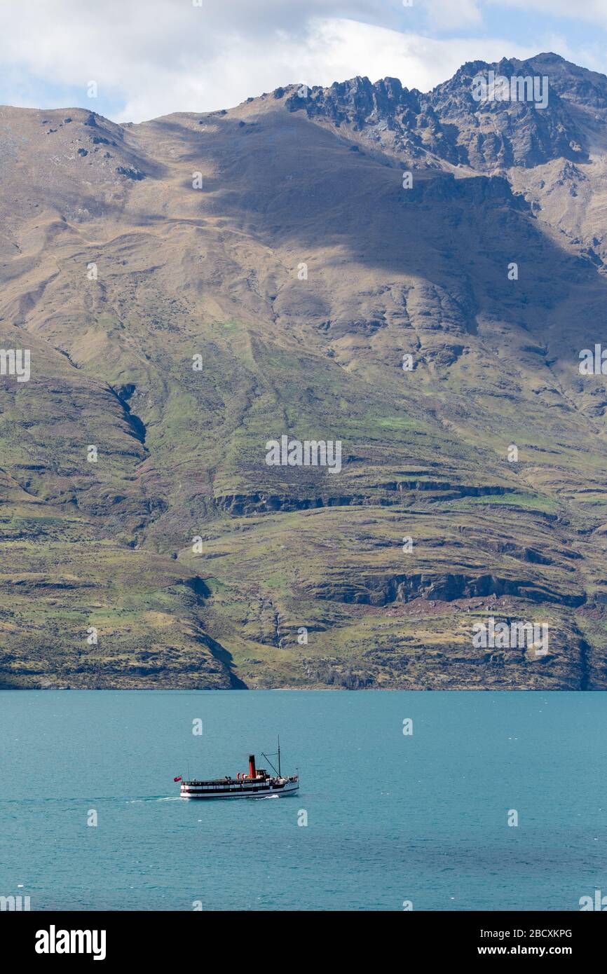 The TSS Earnslaw on Lake Wakatipu, New Zealand Stock Photo