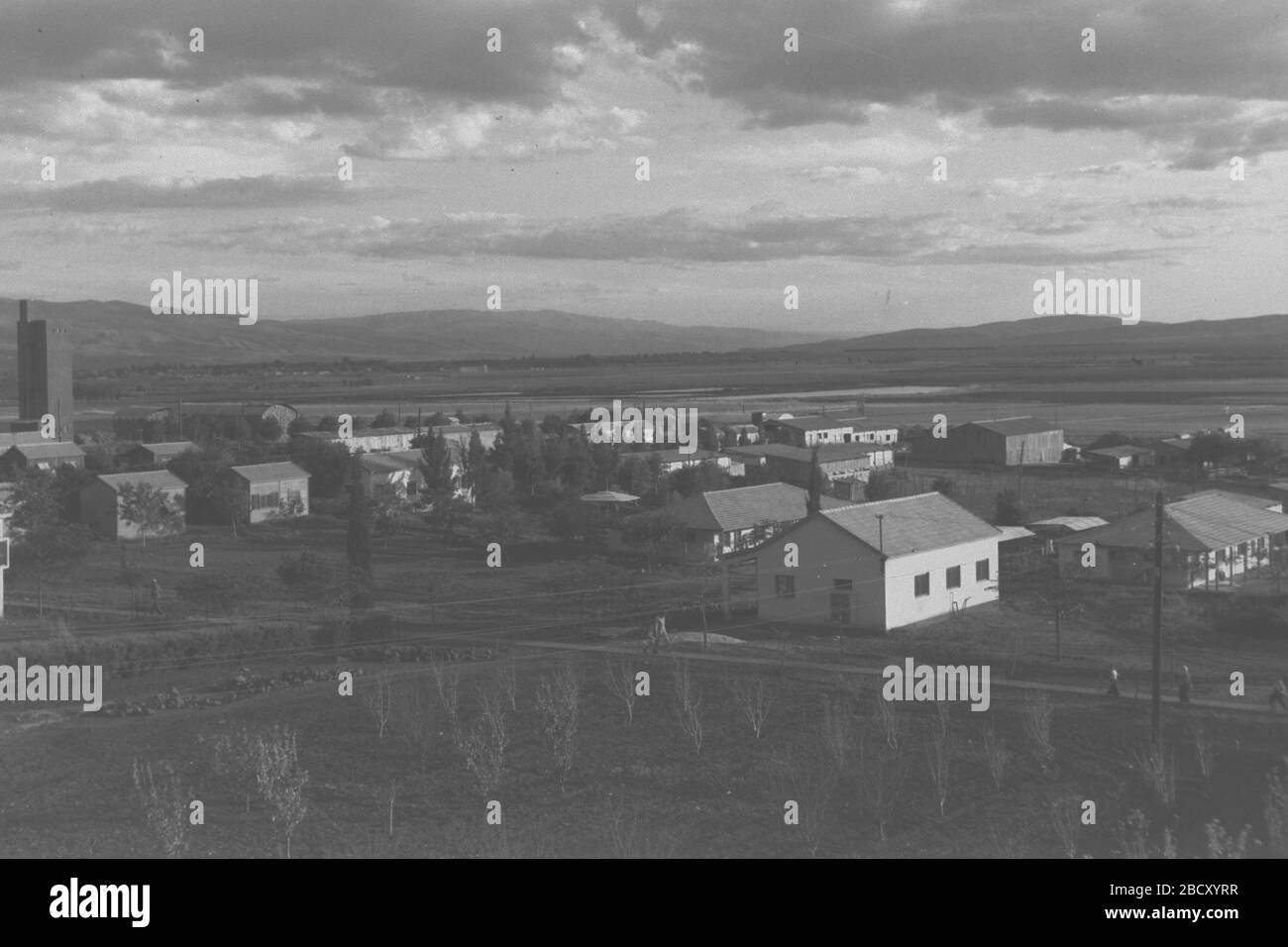 Klug Black And White Stock Photos Images Alamy
